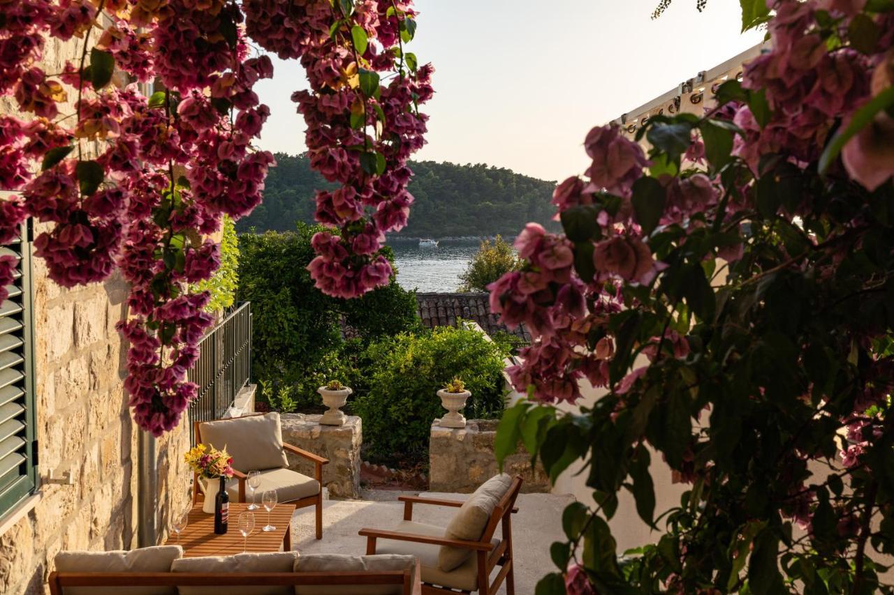 Holiday Home Anamarija 챠브타트 외부 사진