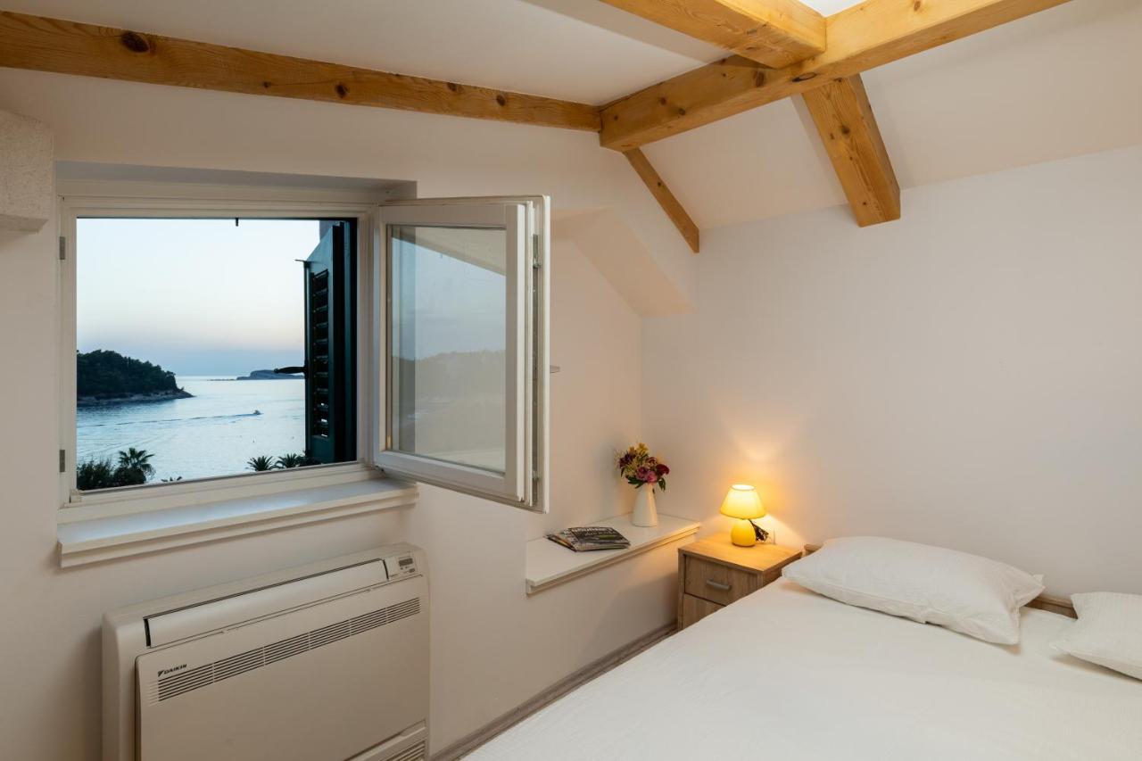 Holiday Home Anamarija 챠브타트 외부 사진
